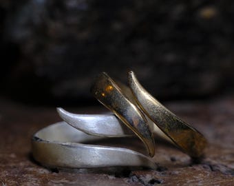 Bagues artisanales en argent sterling et laiton de différentes tailles