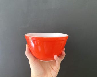Small Red Pyrex 1 1/2 Pint Primary Color 401 Mixing Bowl/Red Pyrex Nesting Bowl/Replacement Pyrex Nesting Bowl