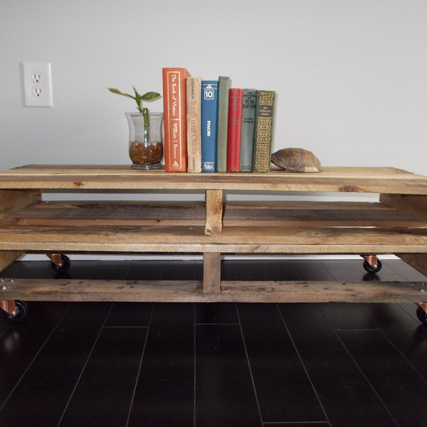 6080 Pallet Coffee Table