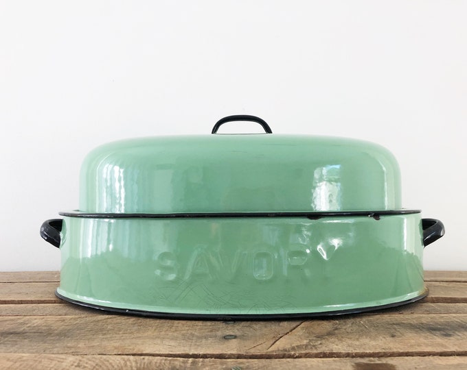 Jadeite Green Savory Enamelware Oval Roasting Pan/ Green Oval Roasting Pan/ Green Oval Savory