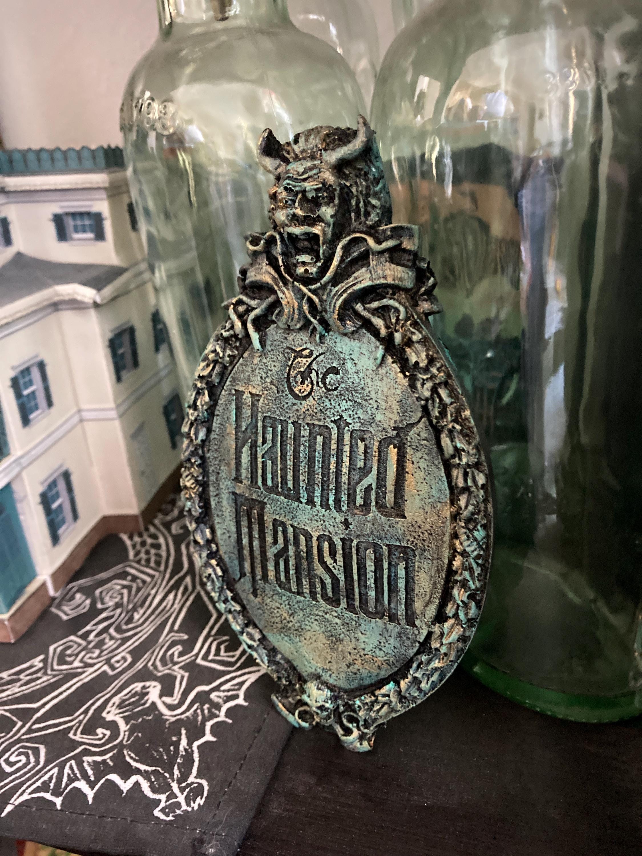 定率割引 西日本 Haunted Mansion Sign, Magnet, Resin Wall Decoration, 3.75 その他