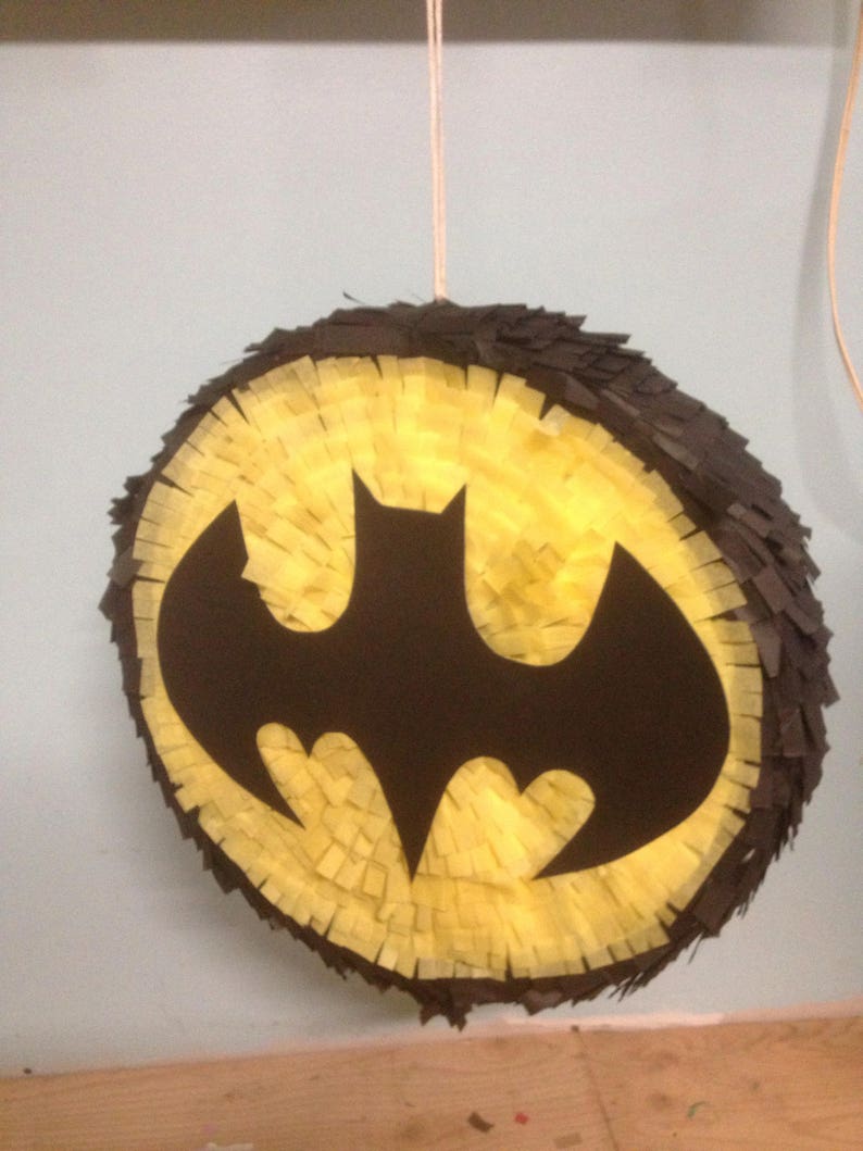 Batman pinata