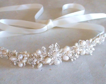 Pearl headband. Bridal headband. Freshwater pearls Bridal head piece. Wedding head band. Pearl headband. Ribbon headband. Bridal headpiece.