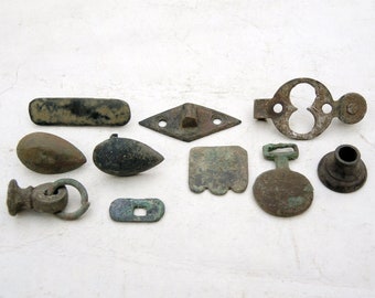 Antique Brass Finding, Bronze Plate, Ancient Escutcheon, Harness Parts, Mix Rivet, Brass Connector, Primitive Dig Finds - a198