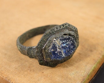 Antique brass signet ring - Ancient ring with blue stone c- Primitive Stamp Ring - Dig Finds - Size 12.5