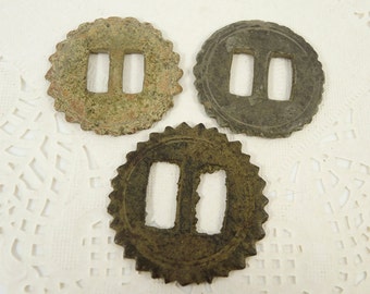 Antique Brass Button, Huge buttons, Ancient Brass Plate, Big Connector, Primitive Escutcheon - set of 3 - b130