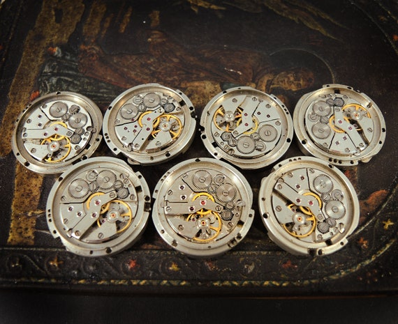 Grandi movimenti di orologi Meccanismo dell'orologio URSS Slava