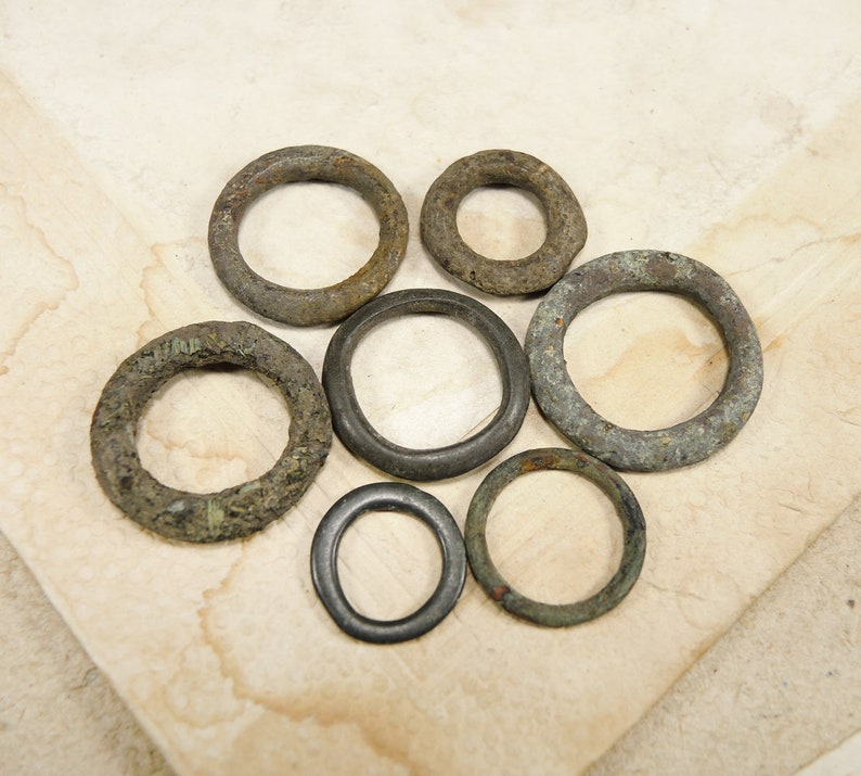 set of 5 Bronze Dig Finds a6 Antique Brass Rings