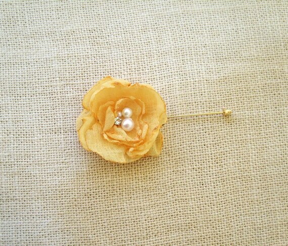boutonniere pins