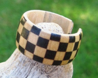 Checkerboard - wood finger ring