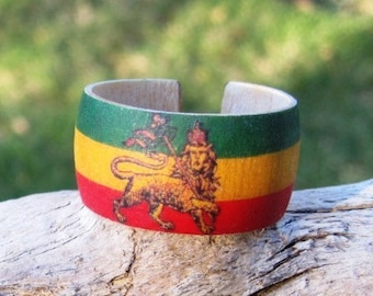 Rastafari -- Adjustable Wood Ring