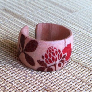 Clover Flower Adjustable Wood Ring image 3