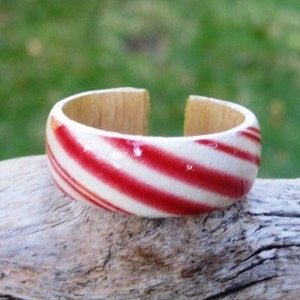 Candy Cane wood finger ring image 1