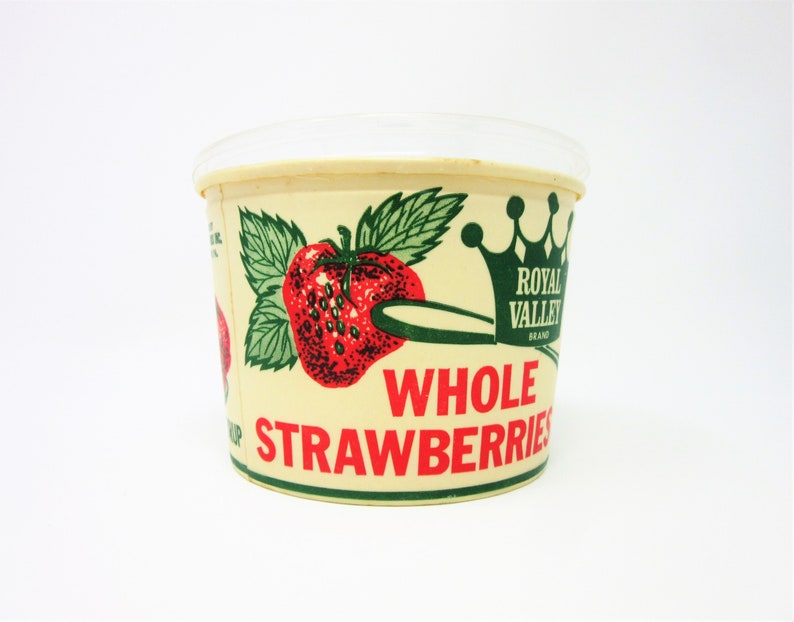 Vintage Unused Royal Valley Whole Strawberries Dixie Cup Container Featuring a Spoon Holding a Large Strawberry Farmhouse Home Kitchen Decor image 3