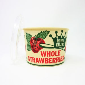 Vintage Unused Royal Valley Whole Strawberries Dixie Cup Container Featuring a Spoon Holding a Large Strawberry Farmhouse Home Kitchen Decor image 6