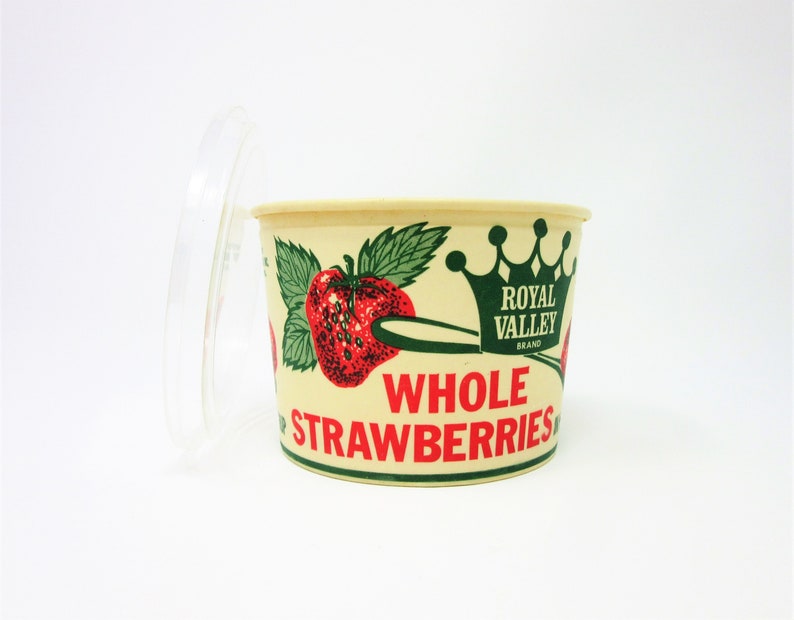 Vintage Unused Royal Valley Whole Strawberries Dixie Cup Container Featuring a Spoon Holding a Large Strawberry Farmhouse Home Kitchen Decor image 6