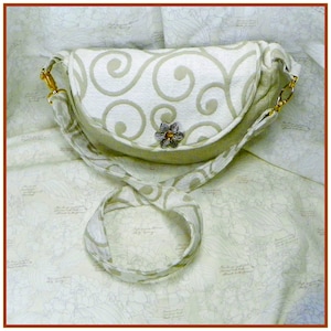 Handbag, Swirls Shoulder Bag, Beige on Beige