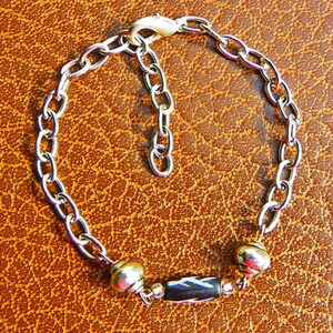 Simple Silver Tone Bracelet 7&quot; extends to 9&quot;