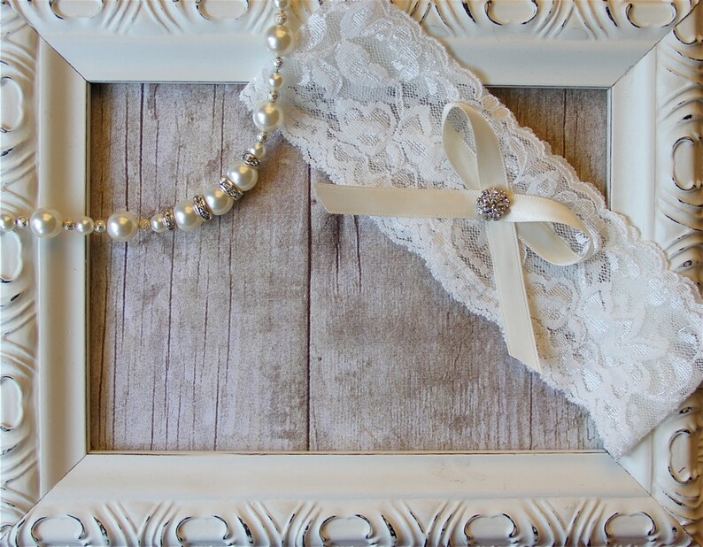 Wedding Garter Vintage Bridal Garter Toss Garter Toss Garter Lace Garter Crystal Garter Personalized Garter Wedding Dress
