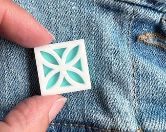 Colourful Breeze Block Pin Brooch with Leaf Pattern