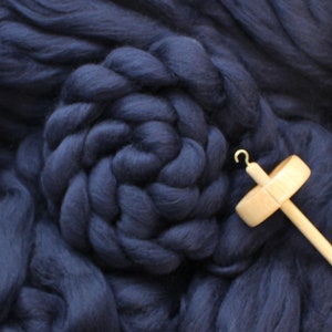 Shetland Wool 'Midnight Blue' 4oz Combed Top Roving Dyed Wool Spinning Fiber Navy Blue