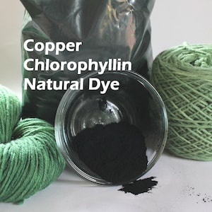 Copper Chlorophyllin 1, 2 or 4 oz Chlorophyll Natural Plant Dye for Yarn Protein Dyes Earth Friendly Fiber Wool Silk Mordant Green image 1