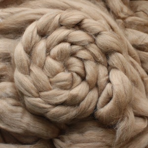 Baby Camel Fiber Combed Top Roving for Spinning Dyeing Blend Luxury Undyed Wool Fibre Natural Brown