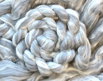 70/30 Gray Merino Wool Tussah Silk Blend Combed Top Undyed Bare Top Roving Wool for Spinning Dyeing Handspinning Fiber Sugar Pearls