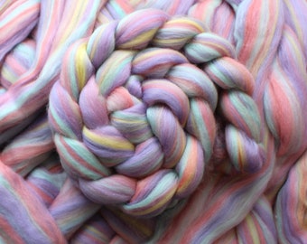 Merino 'Unicorn' Wool Combed Top Roving Dyed Wool Spinning Fiber Fibre batt