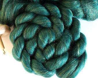 Sparkly Green Merino Blend 'Glitzy Mallard' Wool Combed Top Rainbow Nylon Roving Dyed Wool Spinning Fiber Fibre batt