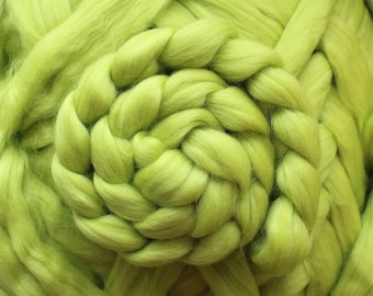 Corriedale Wool 'Citrus' Green Combed Top Roving Spinning Fiber Fibre