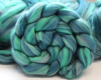 Merino Wool 'Harmony' Blend Combed Top Roving Dyed Wool Spinning Fiber Fibre batt