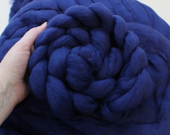 Lana Cheviot 'Azul Imperial', fibra de hilado de lana teñida peinada de primera calidad, azul marino oscuro real