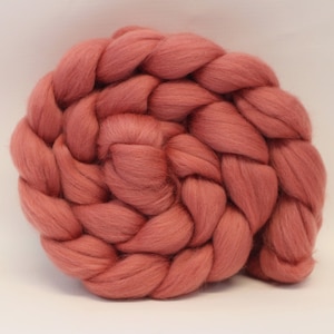 Merino Wool 'Damask' Combed Top Roving Dyed Wool Spinning Fiber Fibre