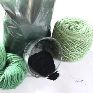 Copper Chlorophyllin 1, 2 or 4 oz Chlorophyll Natural Plant Dye for Yarn Protein Dyes Earth Friendly Fiber Wool Silk Mordant Green image 4