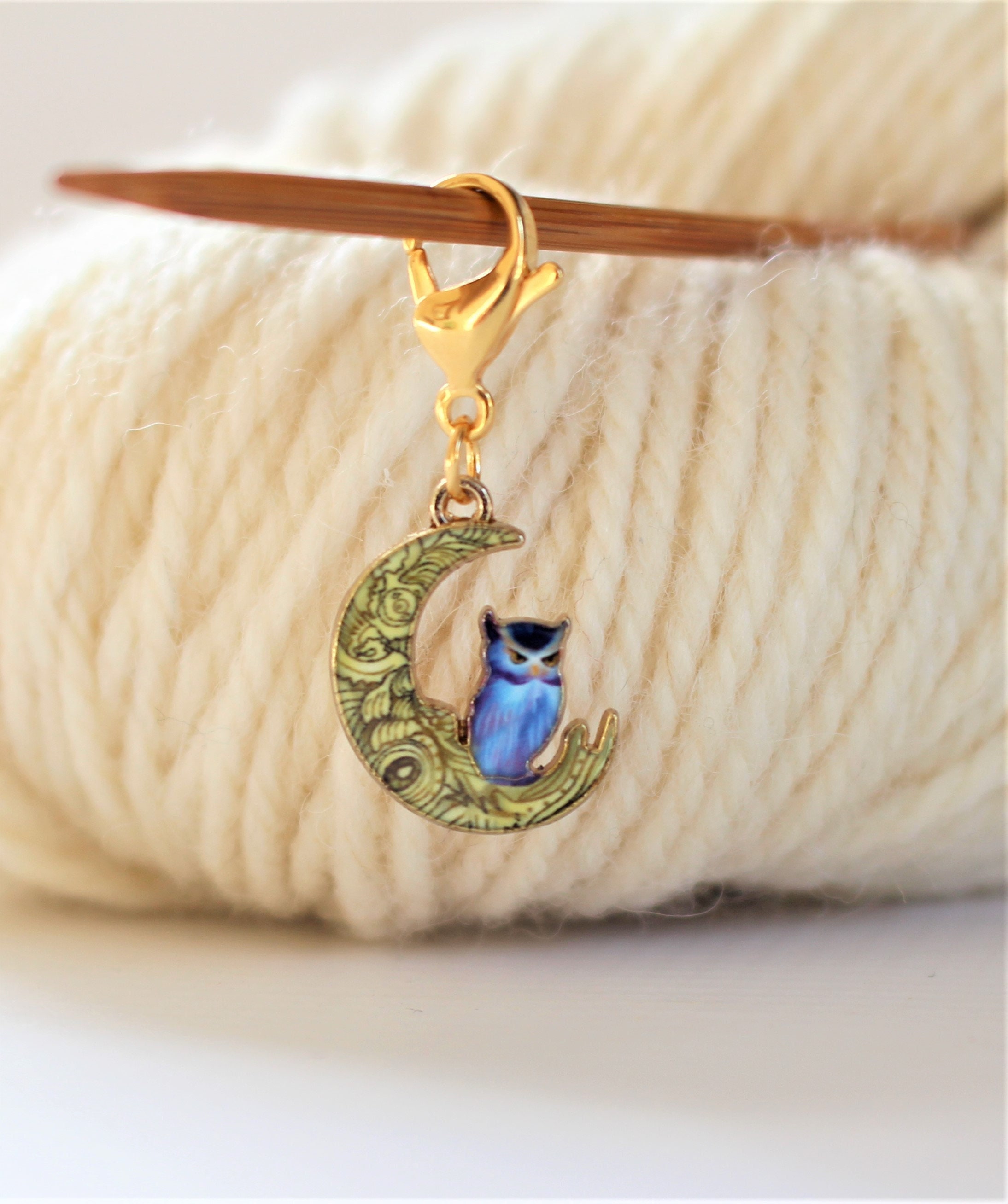 Colorful Knitting Stitch Markers, 5 ceramic celestial charms Crochet Yarn  Stitchmarker by BlueRoomPottery