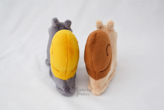 EXQULEG – Peluche Escargot 40 Cm – Jouet Doux Et Oreiller – Cadeau Pour Enfants Et Adultes