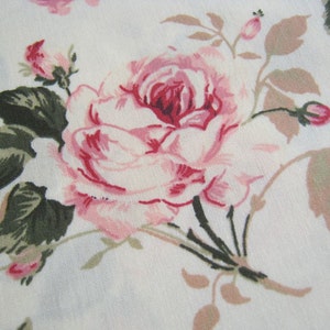 Vintage Rose Cotton Fabric White fabric Pink Rose in the Garden wedding, Spring, pink flower bunch, Curtain, dress fabric, gift wrap, CT146 image 4