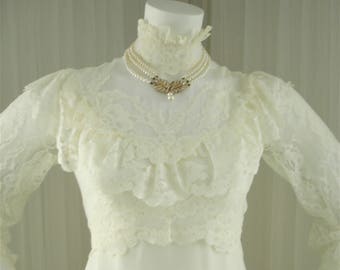 Vintage 70's Boho Prairie ILGWU Chantilly Lace and Chiffon Wedding Dress