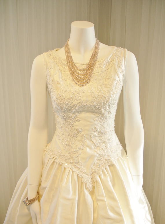 Vintage Beaded Pure Silk Ballgown Demetrios Weddi… - image 1