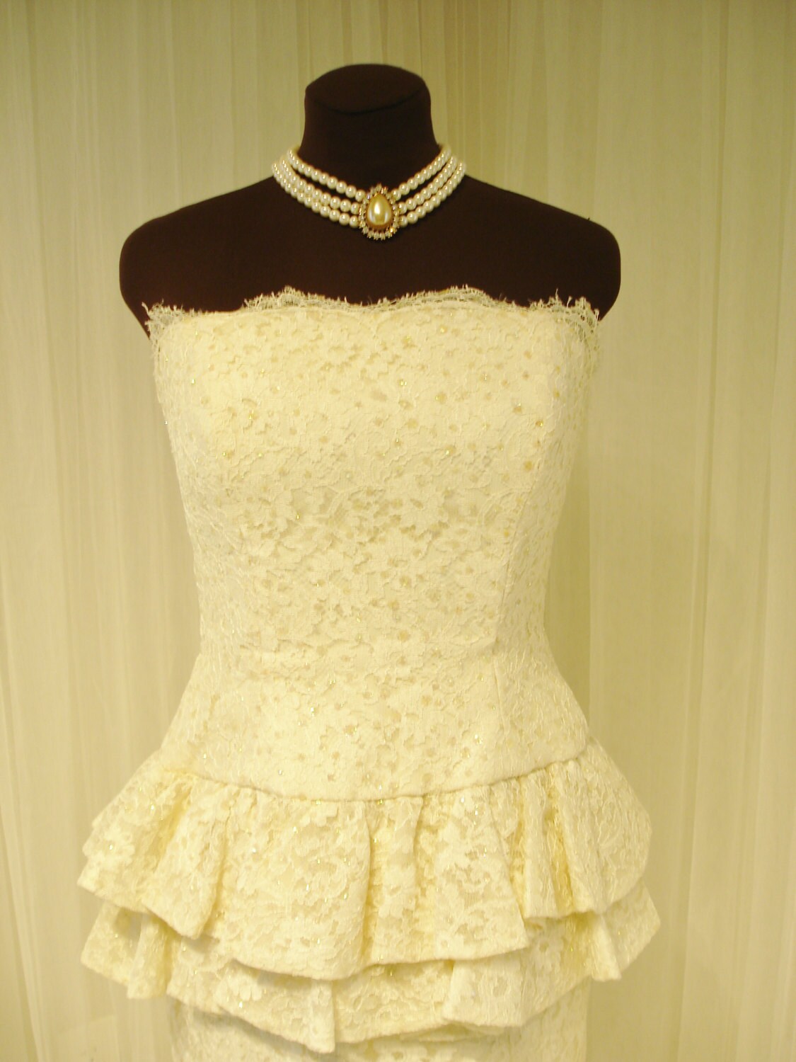 Vintage Original Lillie Rubin Lace Wiggle/Column Wedding Dress with Peplum and Bow