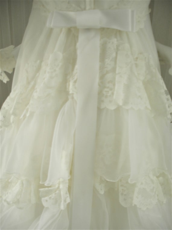 Vintage 70's Boho Prairie ILGWU Chantilly Lace an… - image 7