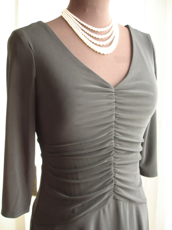 flattering black dress