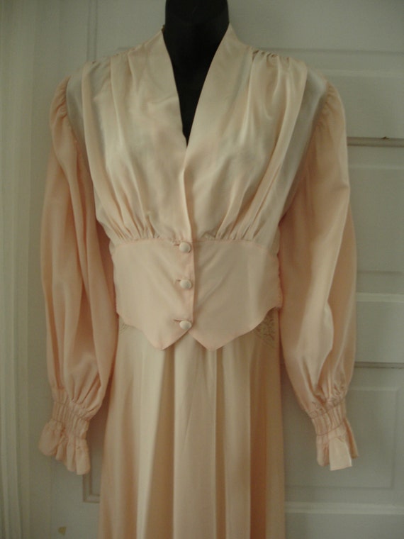 Vintage 1940's Peignoir Set by Miss Elaine Pink N… - image 2