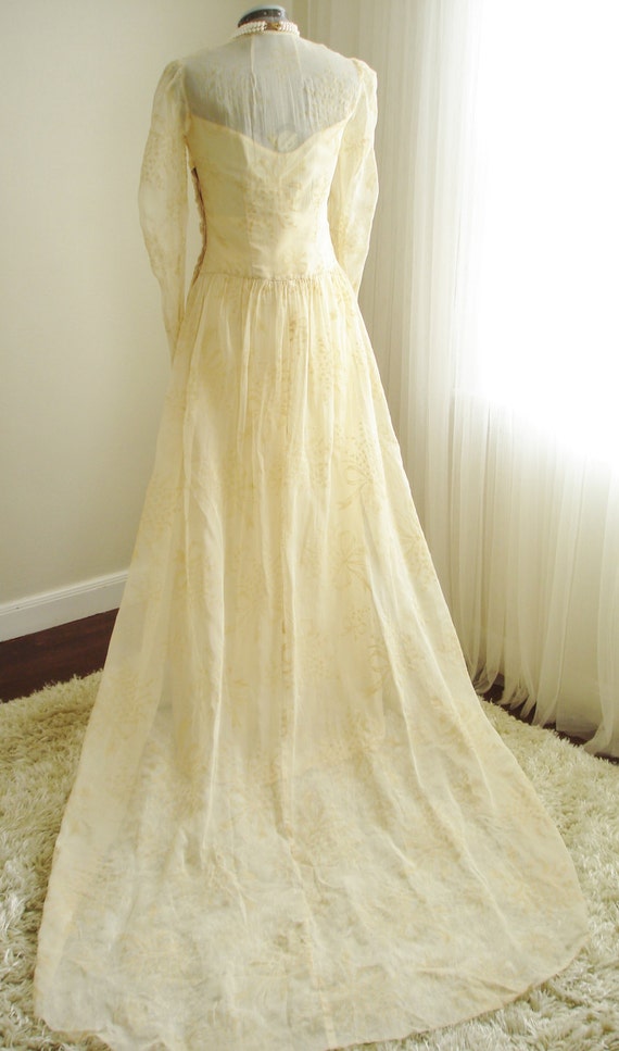 Vintage 1940 Flocked Sheer Wedding Dress Fully Li… - image 5