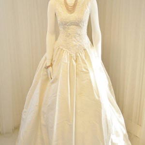 Vintage Beaded Pure Silk Ballgown Demetrios Wedding Dress image 2