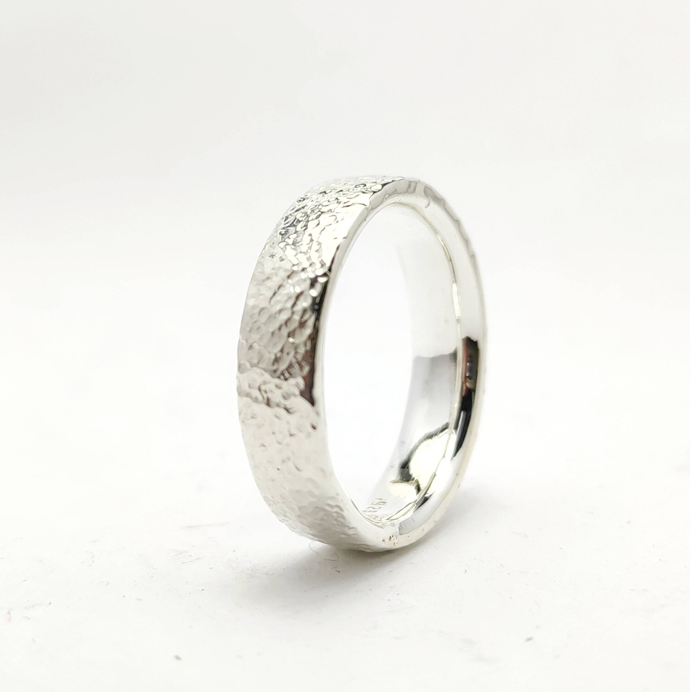 指輪・リング Hammered Sterling Silver925 Wide Ring / Band with Semi Matte Hammered Sterling Silver Wide Band Ring – Boho Magic Jewelry