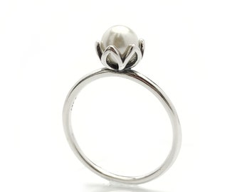 Sterling Silver Ring with Pearl,Gift for Her,Free Shipping