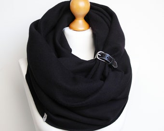 CHUNKY  infinity scarf with leather cuff, black cotton jersey scarf, infinity scarf, infinity scarves, scarves and shawls, gift ideas
