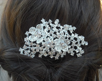 Vintage Pearl Rhinestone Hair Comb, Silvertone Bridal  display picture 1